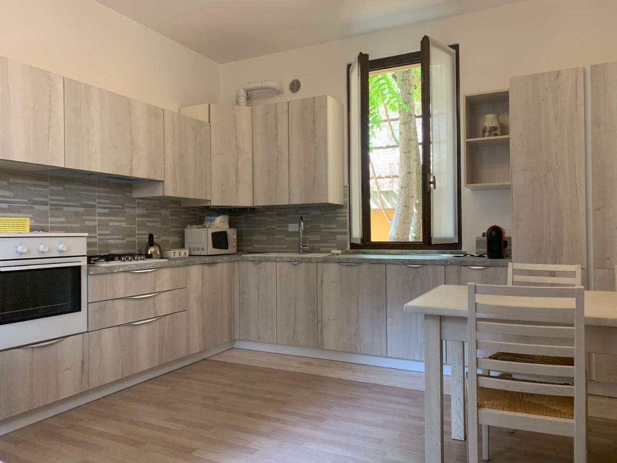 Alla Tomba Di Giulietta Verona Exteriör bild